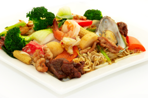 song-vu-V20-bun-xao-thap-cam-stir-fried-assorted-seafood-meat