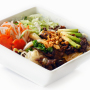 song-vu-V18-bun-bo-xao-cu-hanh-stired-fry-beef-onion