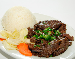 song-vu-R03-com-bo-grilled-beef-rice